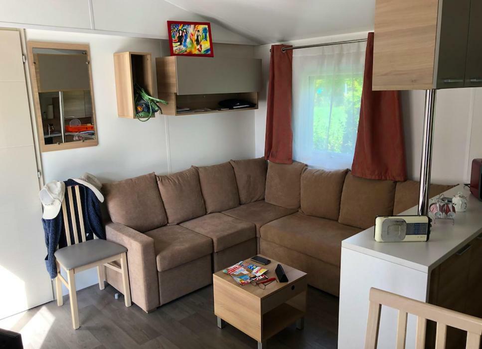 Mobil Home Proche Du Plan D'Eau D'Embrun Bagian luar foto